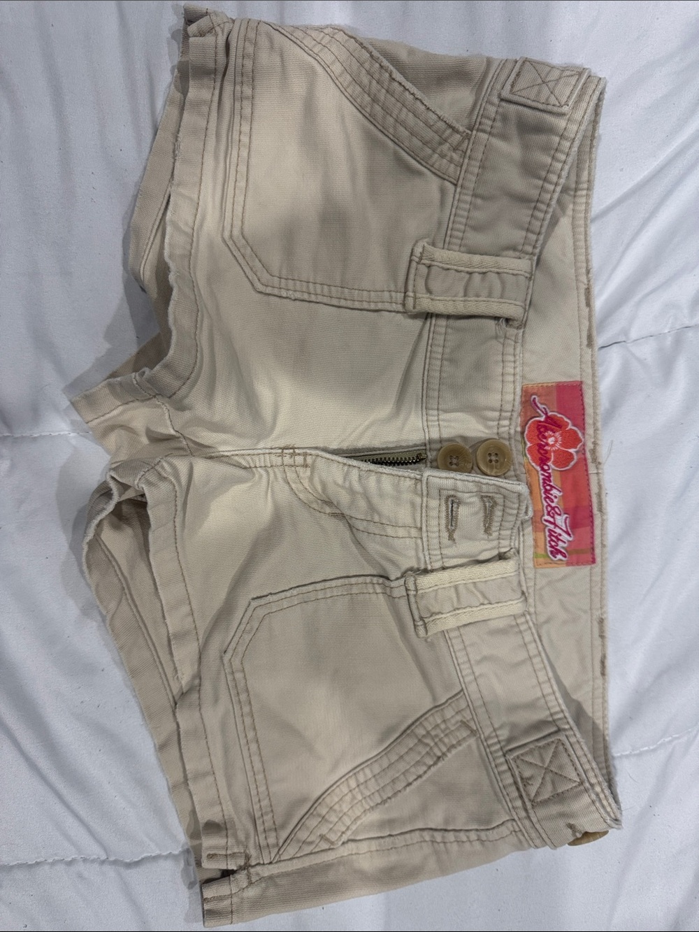 Abercrombie & Fitch Cream/Tan Women's Shorts